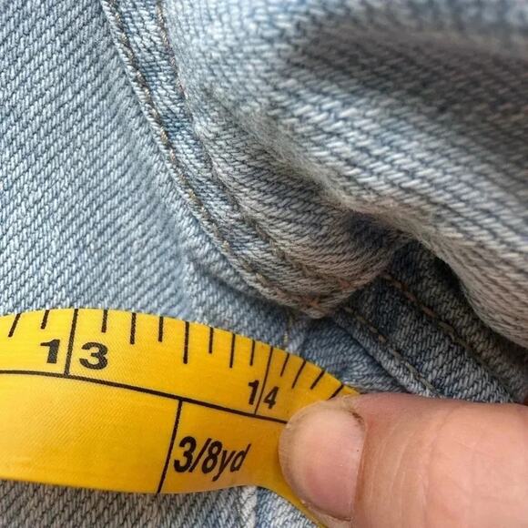 TORRID  Boyfriend Light Wash Distressed raw hem Jeans Plus Size 22 tall - Picture 7 of 9